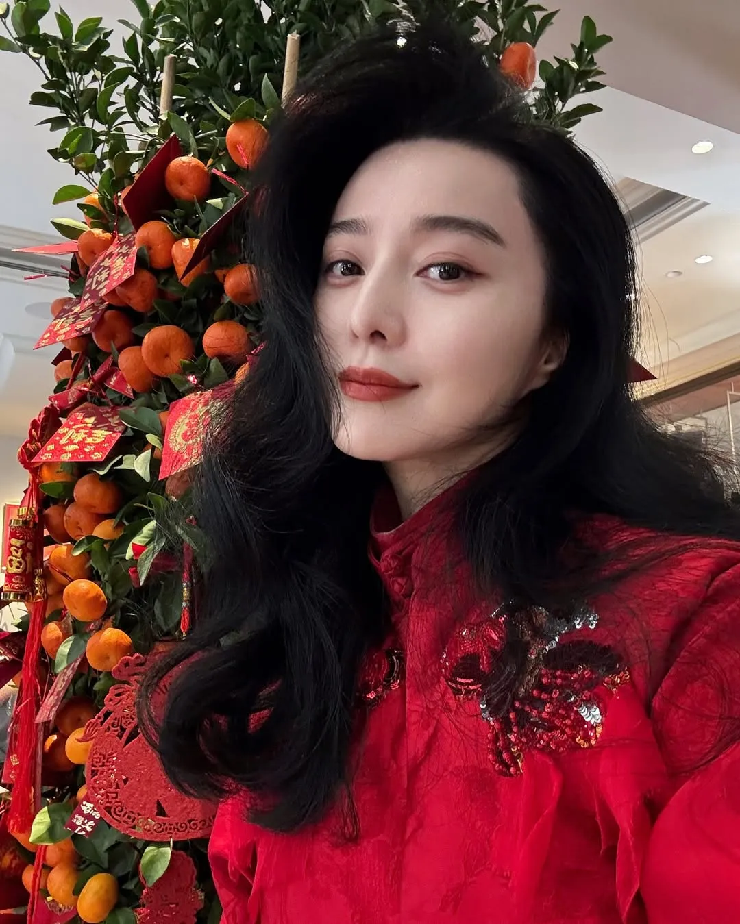 Warganet Sebut Gen Keluarga Fan Bingbing Awet Muda