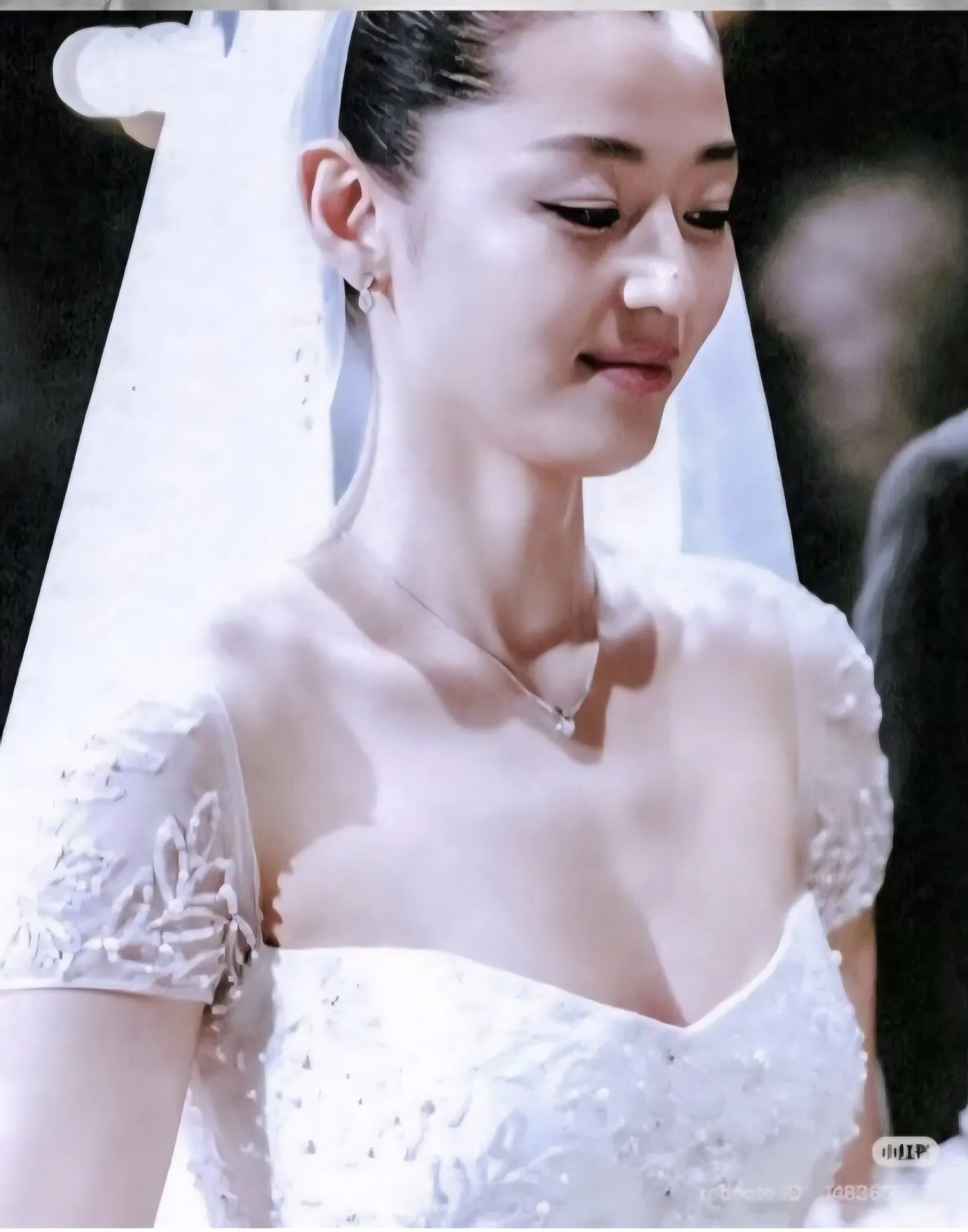 Ilustrasi Jun Ji Hyun (Image by @koreasites on Instagram)