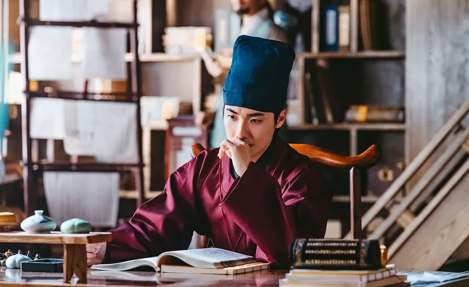 Aura Karismatik yang Kuat dari Hong Jin Gi