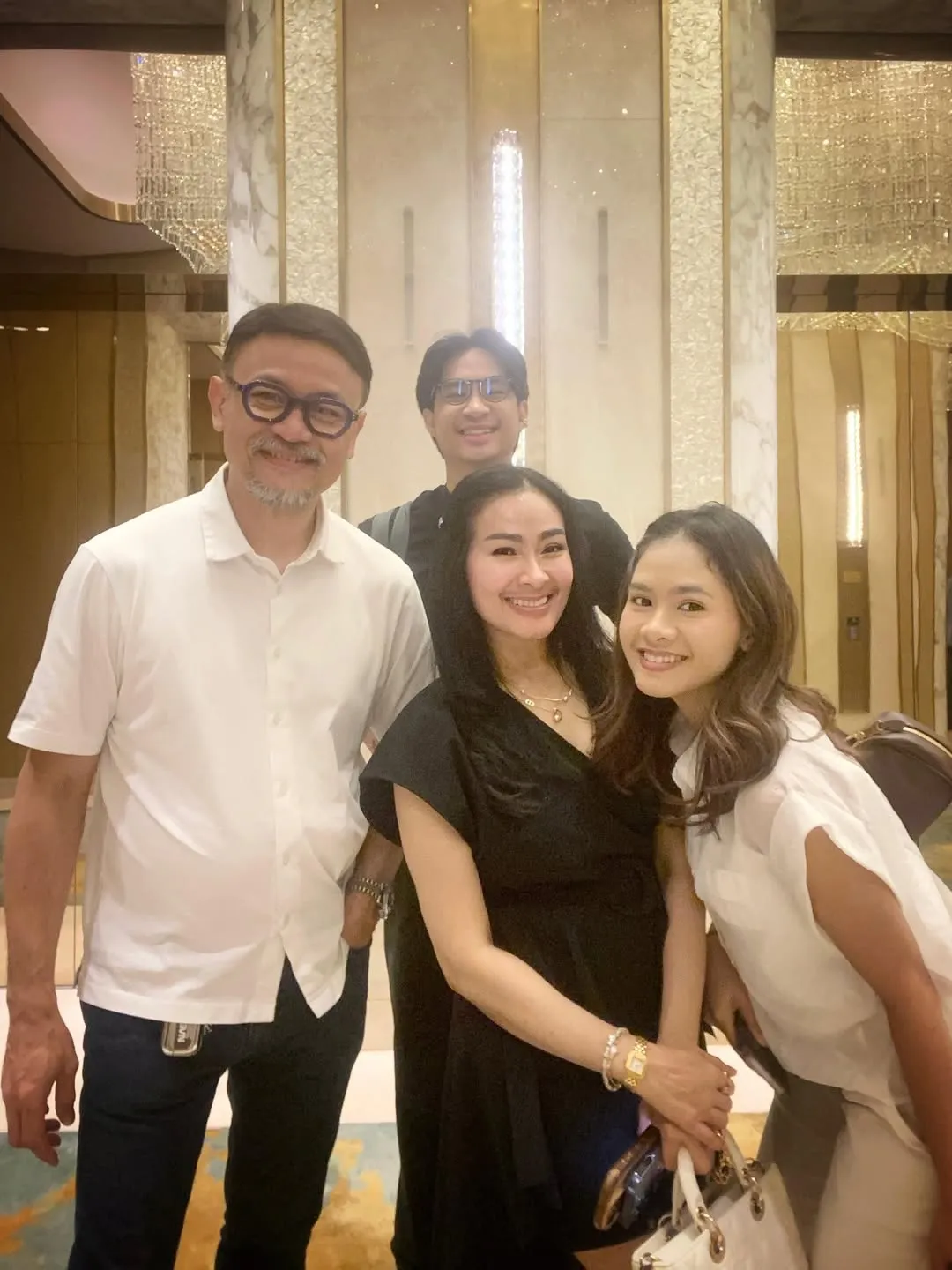 Devano dipuji makin tampan (credit: instagram/isdadahlia)
