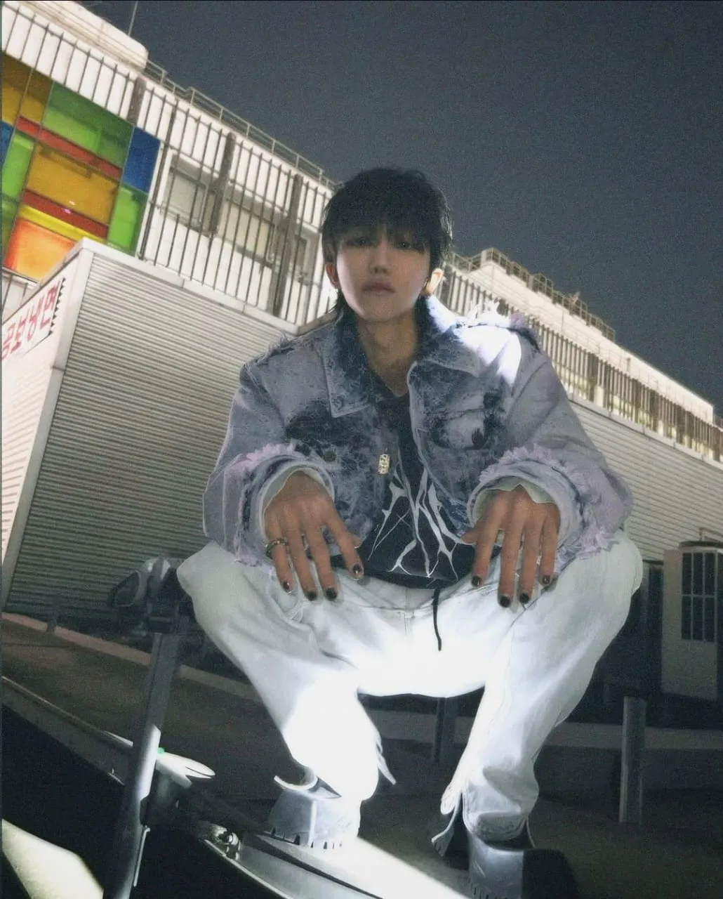 Potret The8 SEVENTEEN (Image by xuminghao_o on Instagram)