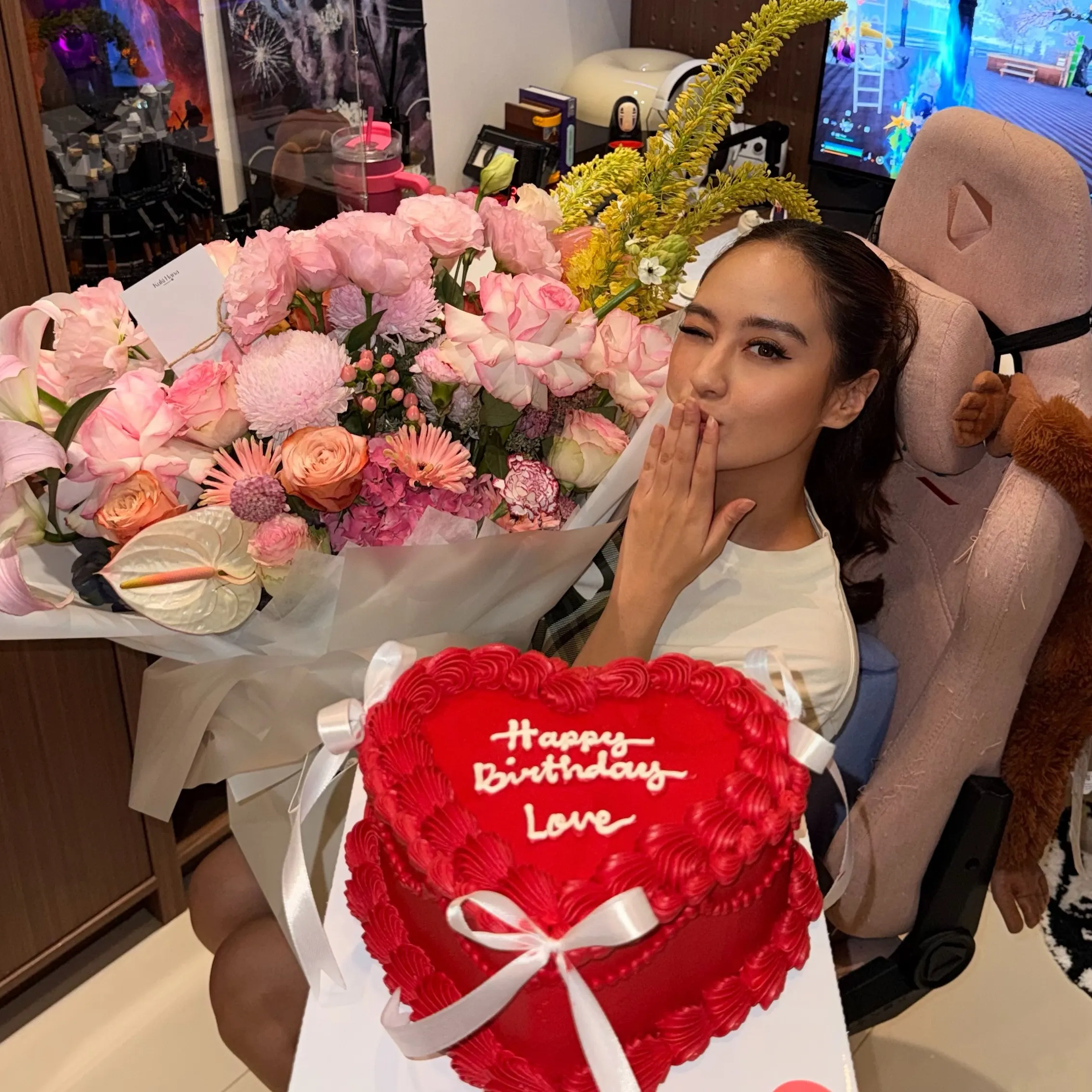 Salshabilla Adriani ultah/instagram.com/salshabillaadr