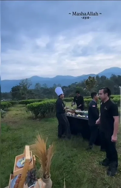 (credit: instagram.com/princessyahrini)