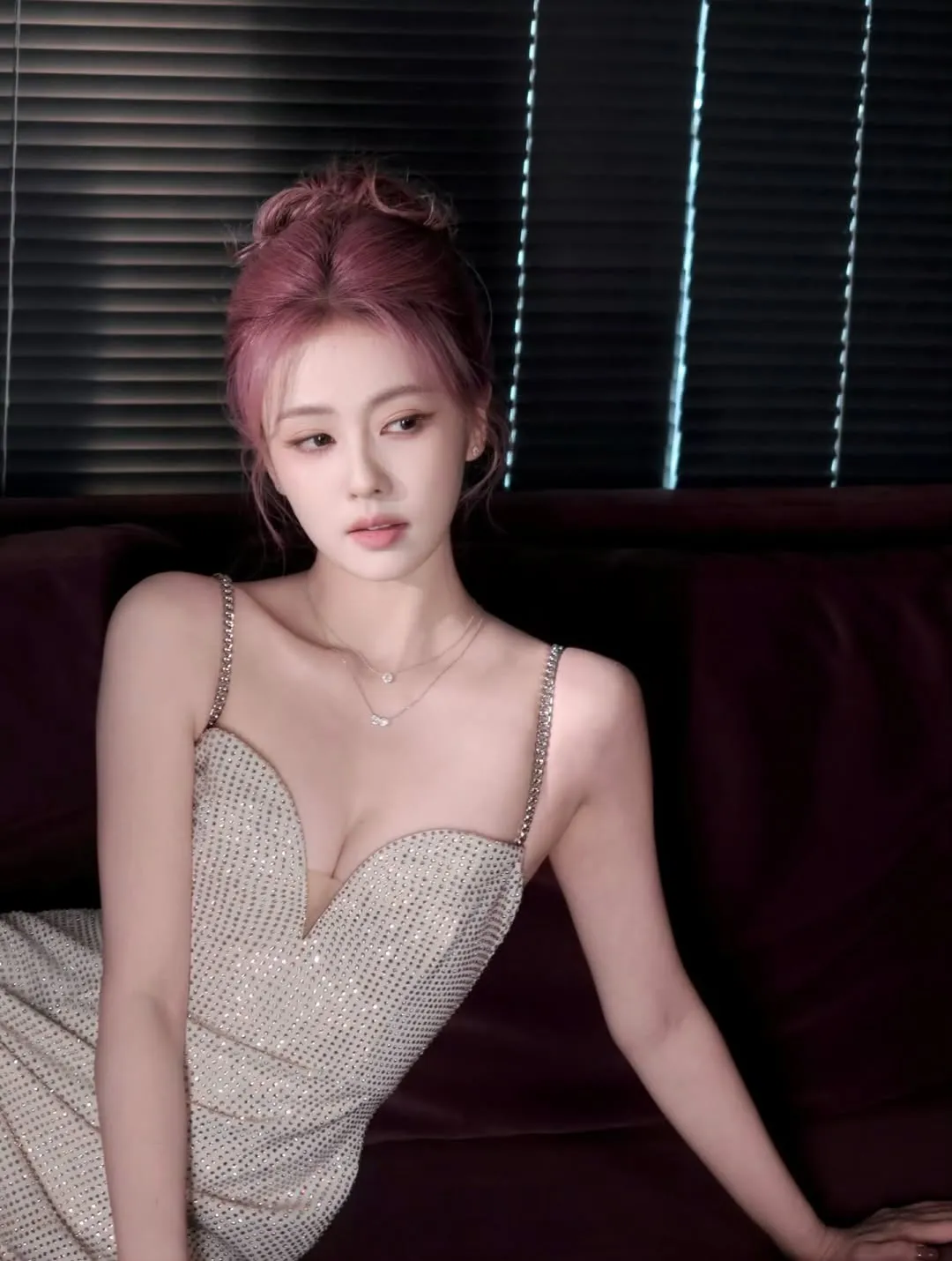 Bai Lu - instagram.com/@bailu.official.fanclub