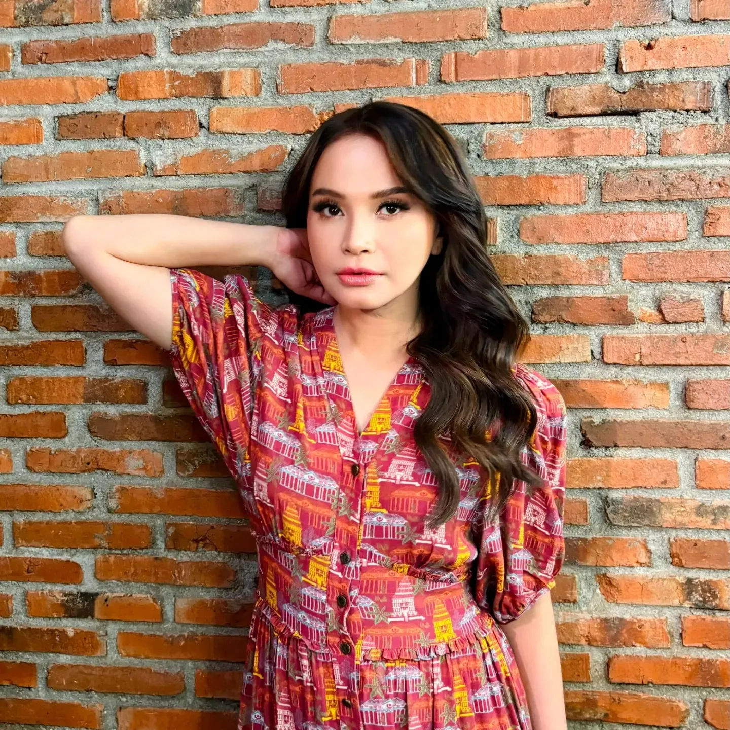 Penampilan terbaru Rossa di Instagramnya. (instagram.com/itsrossa910)