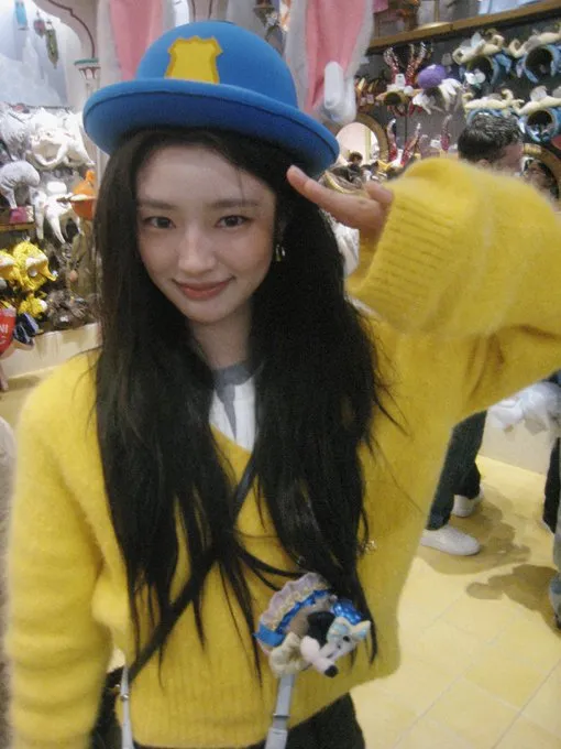 Gaya lucu Xu Ruohan (Credit: X.com/xu ruohan archive)