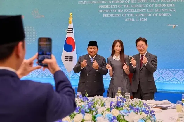Carmen Hearts2Hearts di Blue House (c) instagram Lee Jae Myung