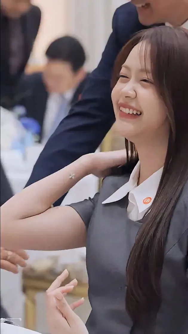 Carmen Tersenyum Manis (c) youtube Lee Jae Myung