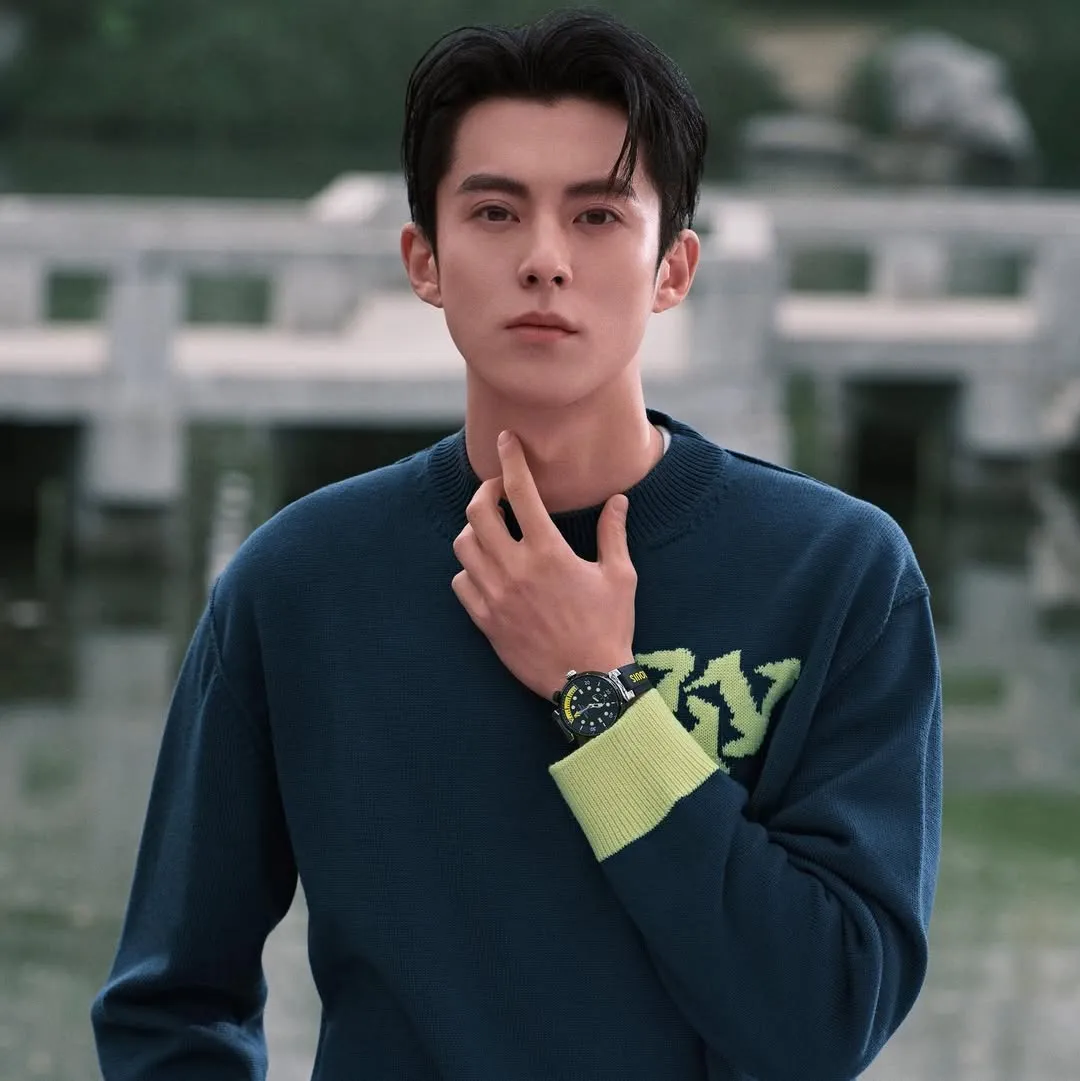 profil aktor drama China Dylan Wang/cr: instagram @dylan_wang_1220
