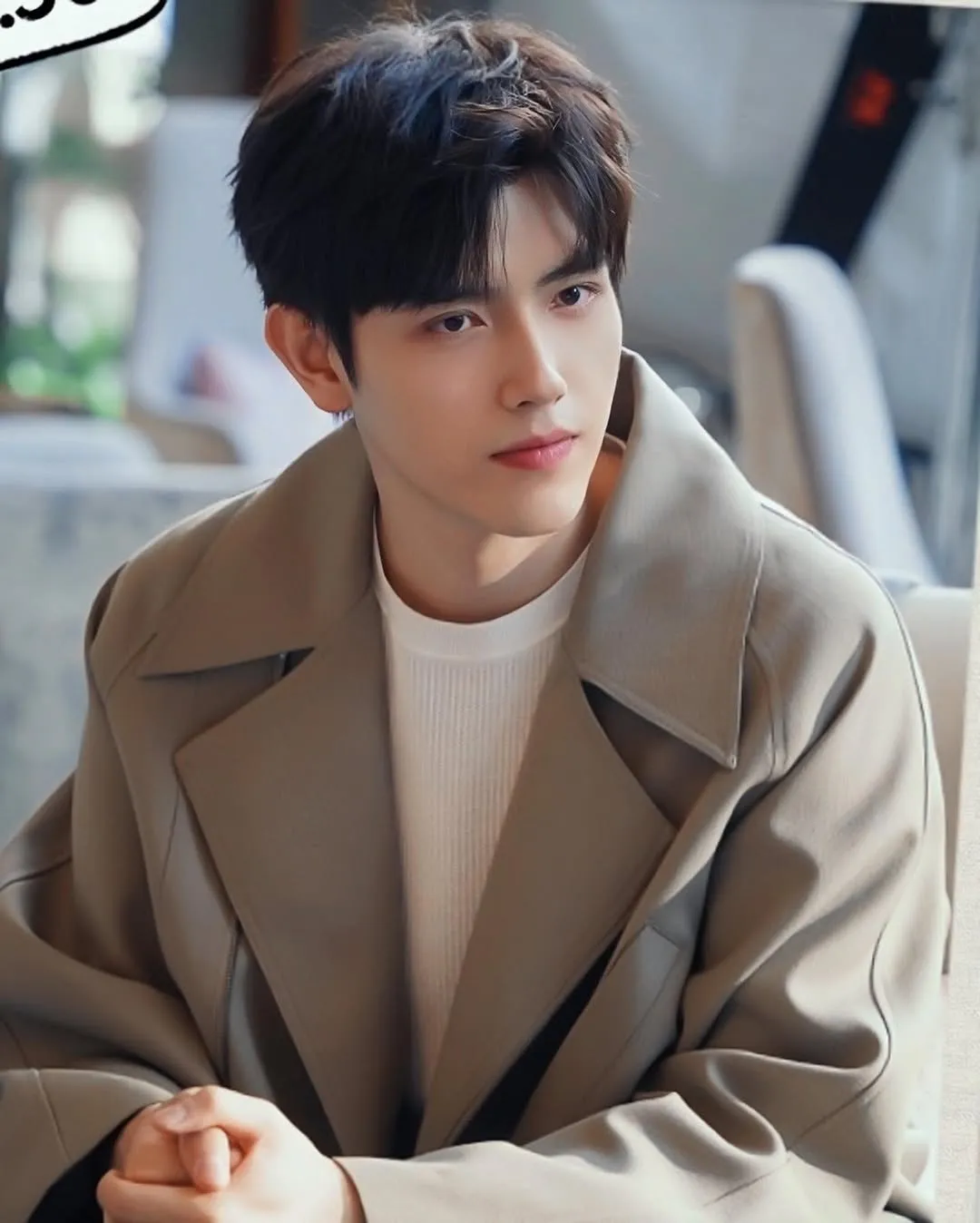 Arthur Chen - instagram.com/@arthurchen.official