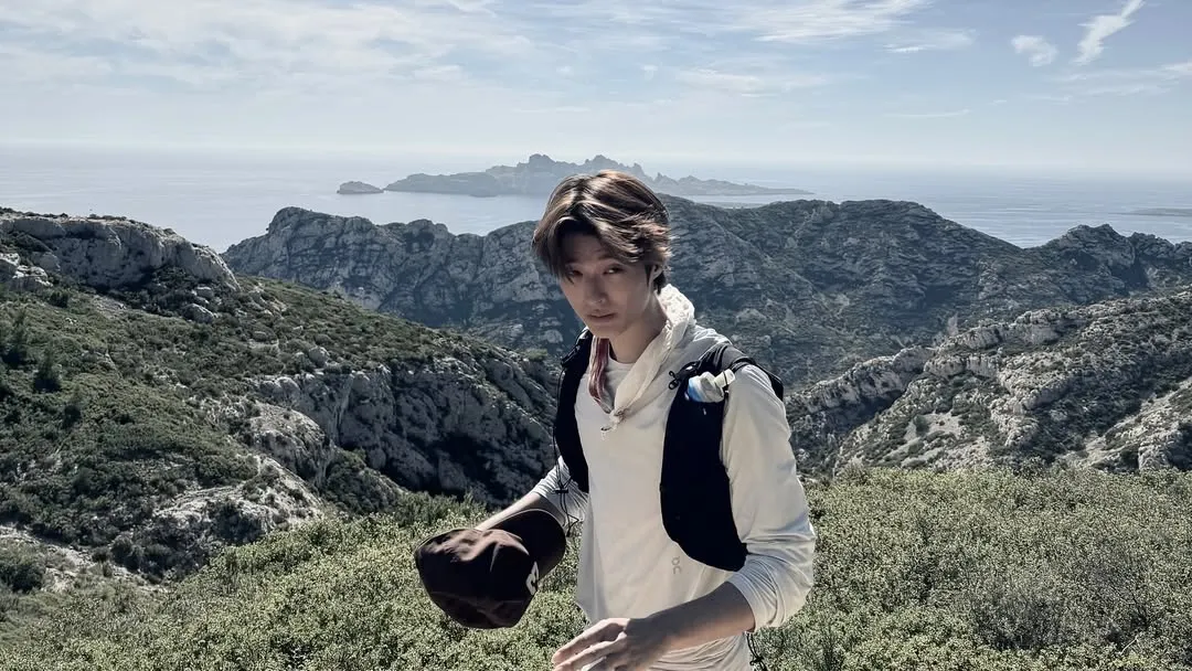 Potret Baek Sun Ho sang pecinta alam / Instagram 200sunho
