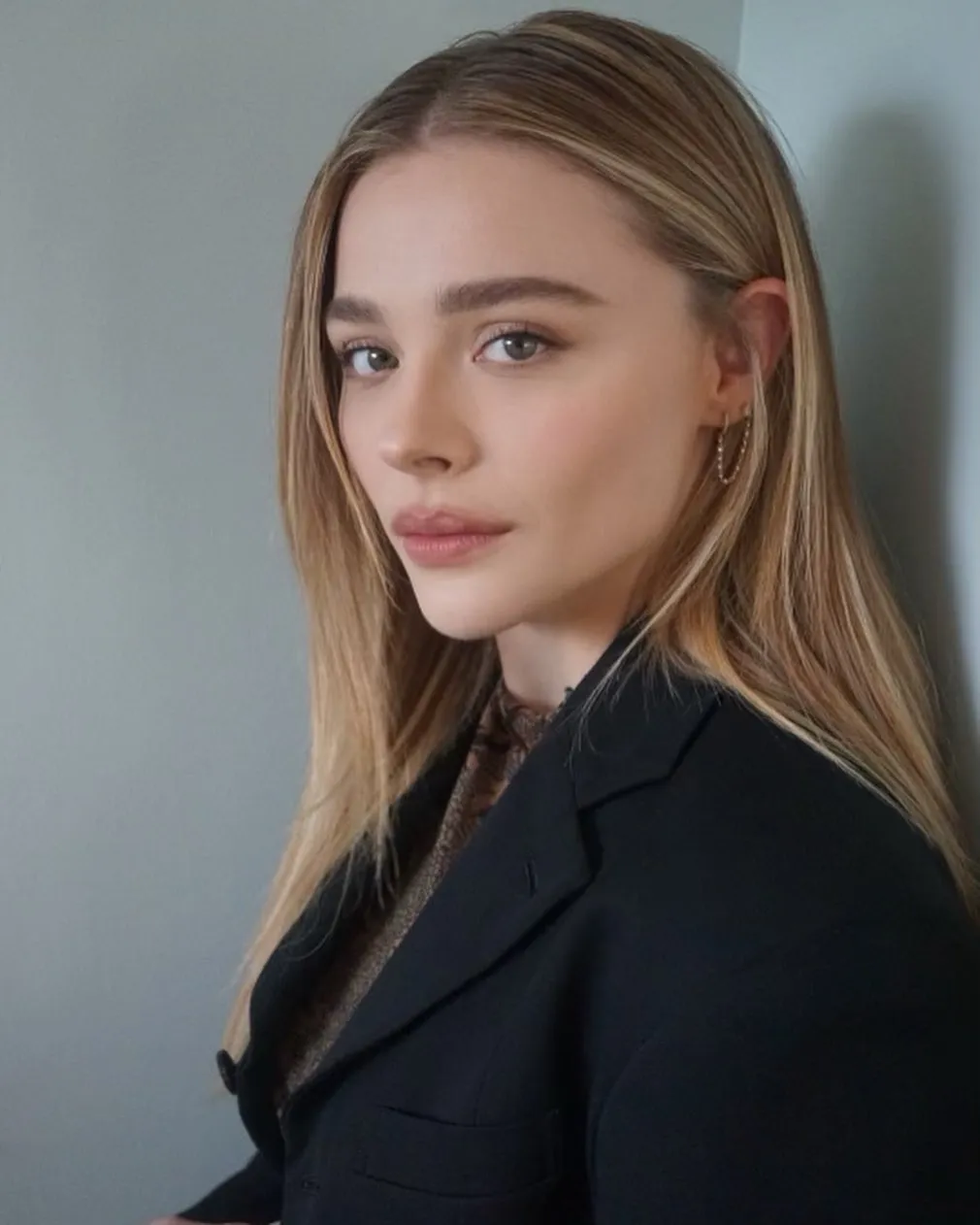 profil Chloe Grace Moretz (Instagram @chloemoretz)