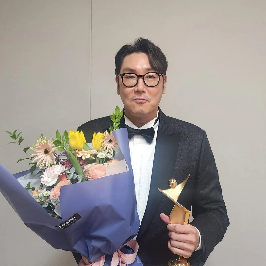 Profil lengkap Cho Jin Woong aktor berbakat Korea Selatan (credit:instagram.com/sarament_official)