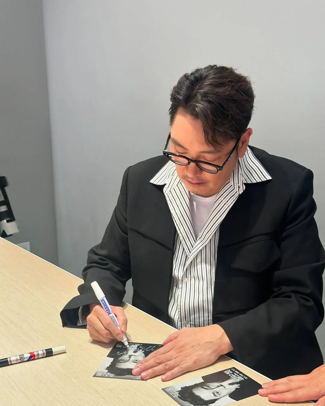 Profil lengkap Cho Jin Woong aktor berbakat Korea Selatan (credit:instagram.com/sarament_official)