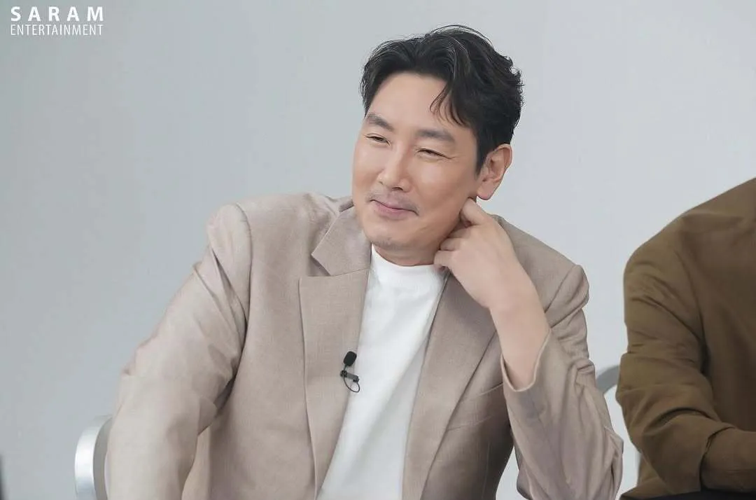 Profil lengkap Cho Jin Woong aktor berbakat Korea Selatan (credit:instagram.com/sarament_official)
