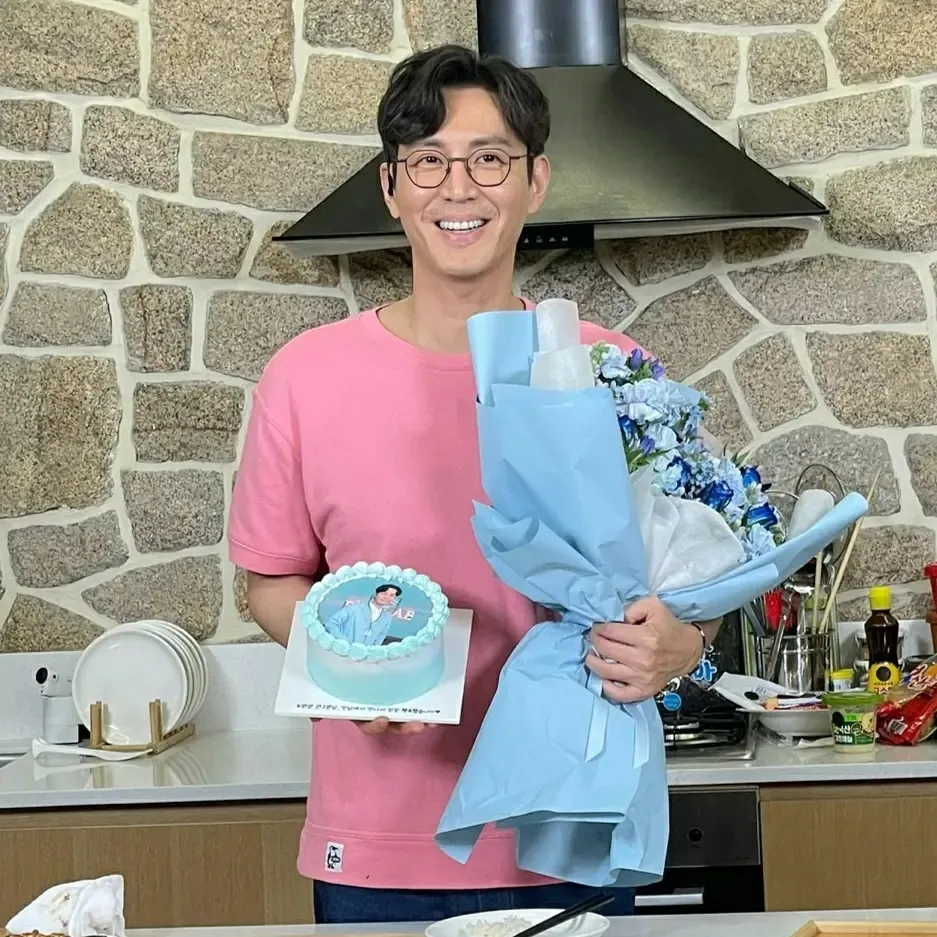 Choi Won Young dengan wajah ceria/Instagram.com/choiwonyoung76