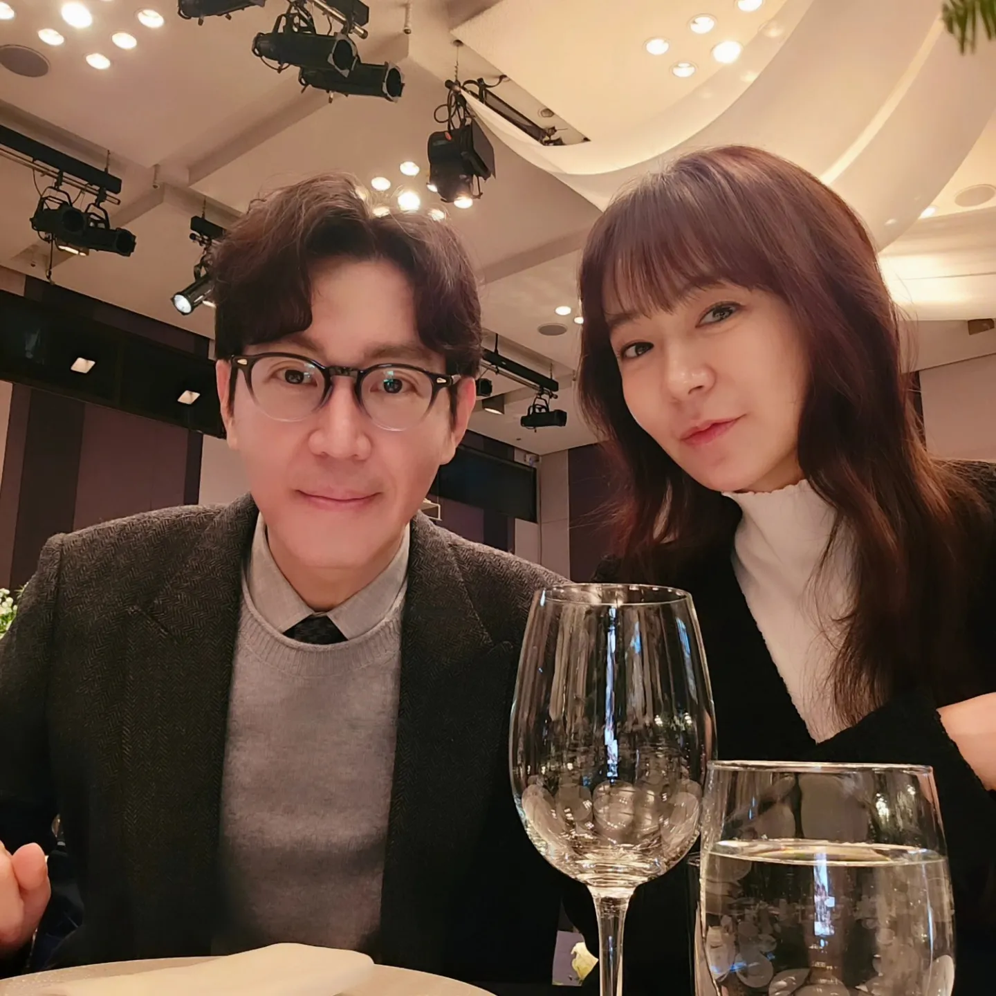 Choi Won Young bersama istri/Instagram.com/choiwonyoung76