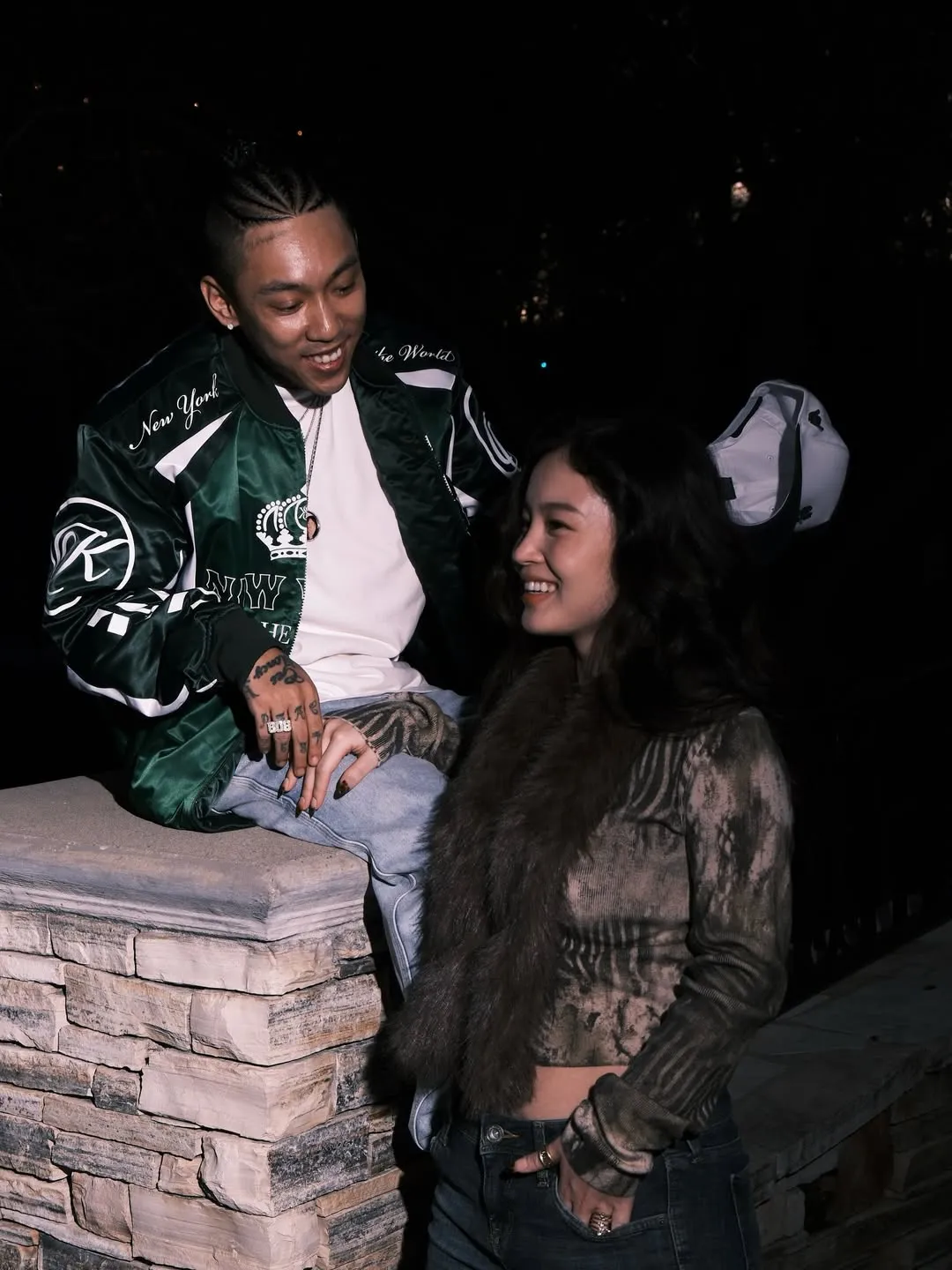 saling tertawa/instagram @leehi_hi