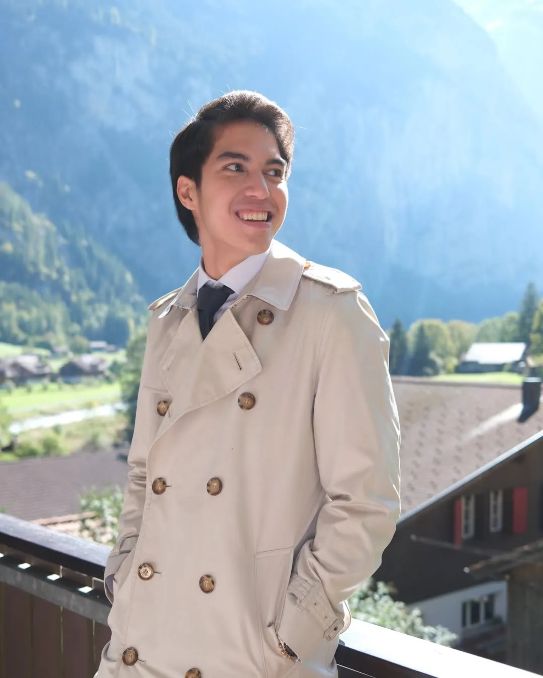 Profil dan perjalanan El Rumi jelang lamaran dan pernikahan dengan Syifa Hadju (credit:instagram.com/elelrumi)