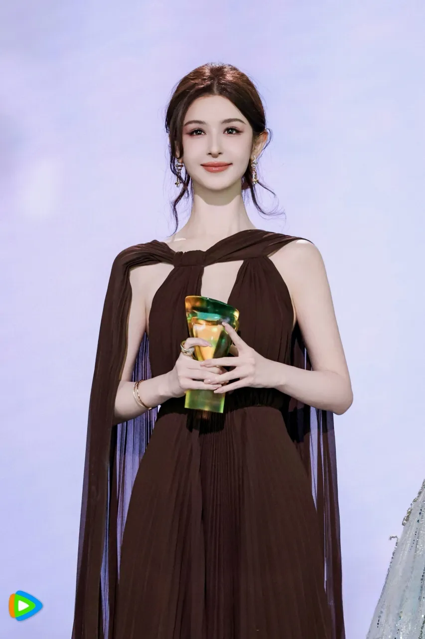 Hani Kezi - copyright: weibo.com