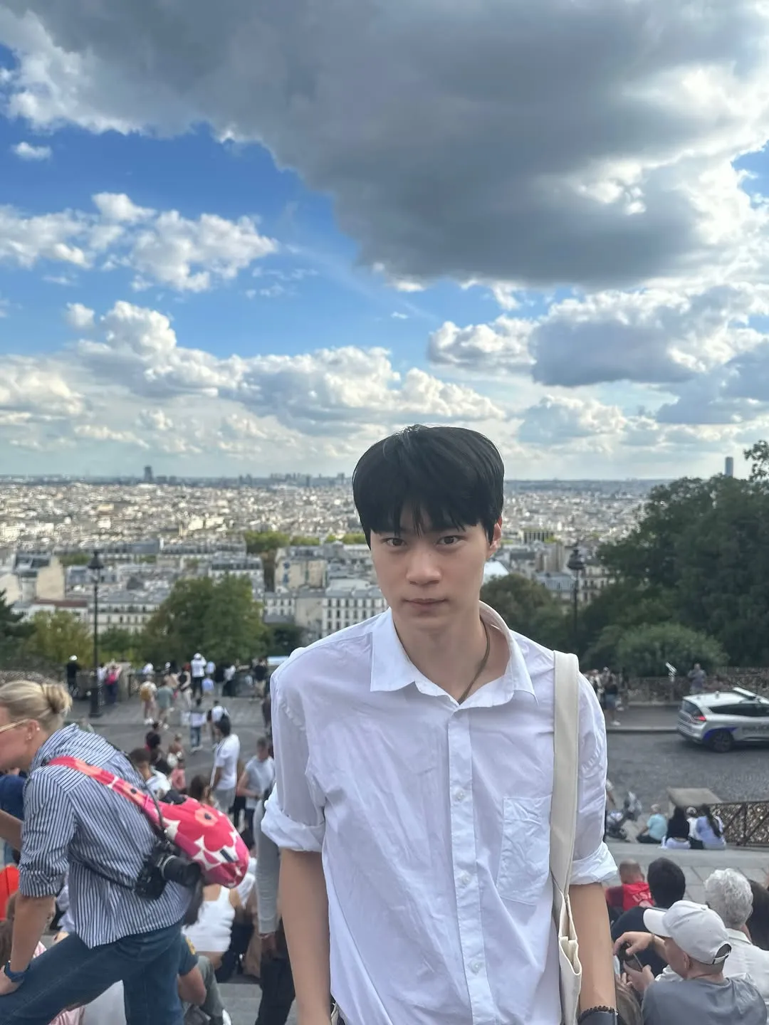 Foto Hyun Woo Seok dengan vibes boyfriend material / Instagram wooseok_h