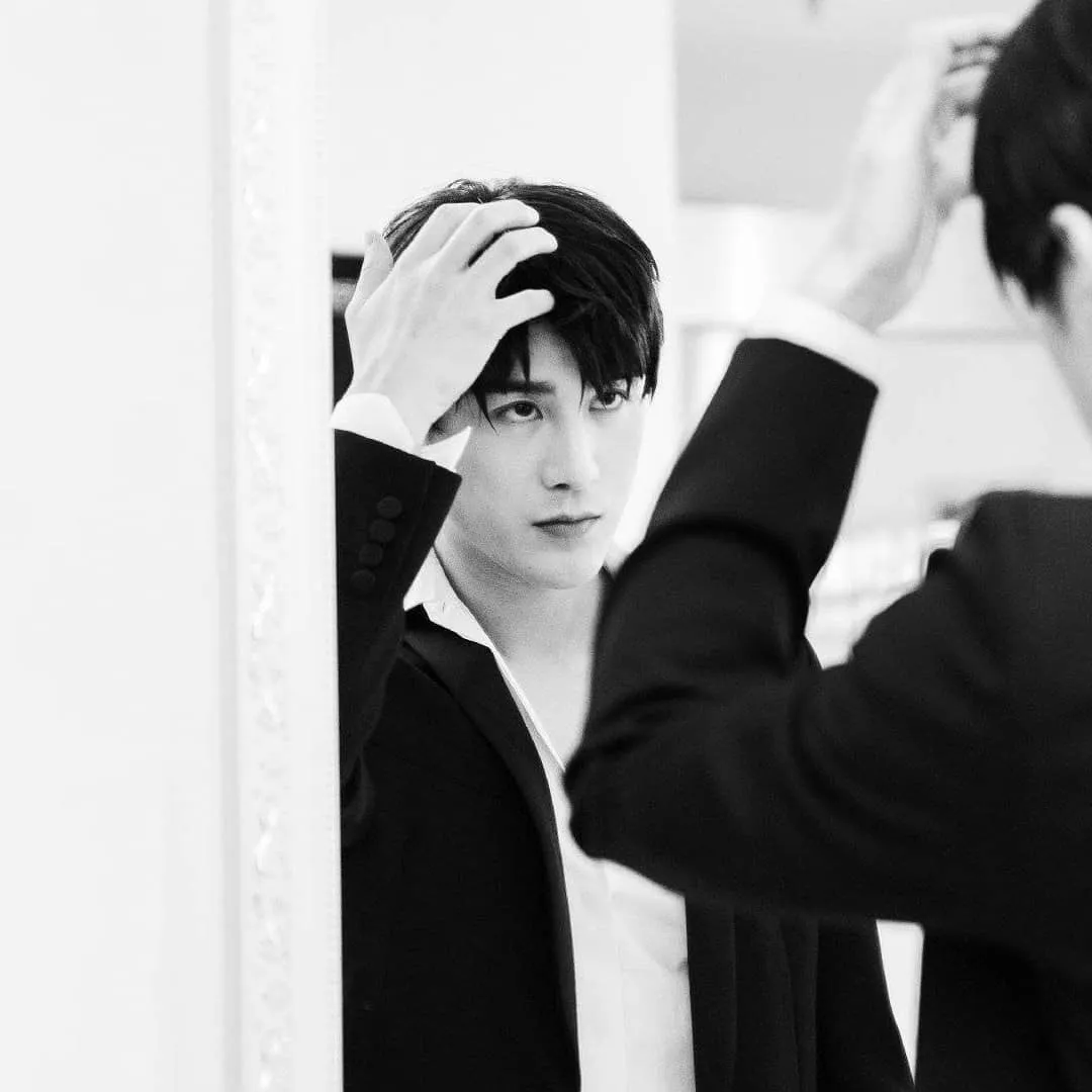 Paras ganteng Jiang Chao (Credit: Instagram.com/jiangchaoofficial)