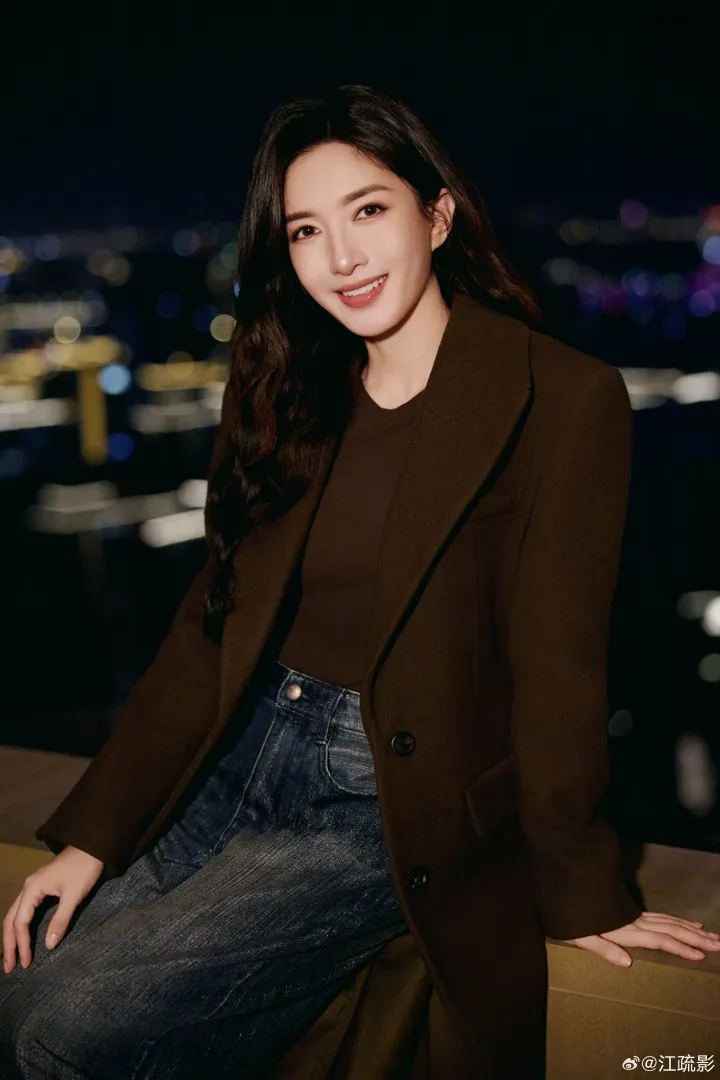 Jiang Shuying - copyright: weibo.com