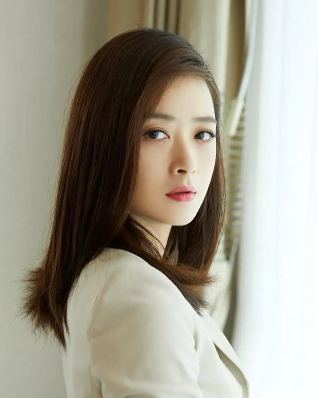 Jiang Xin - instagram.com/@jiangxinfan