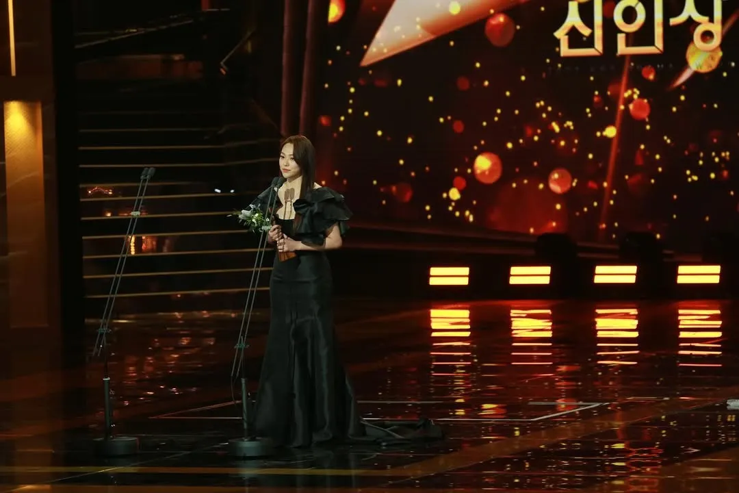 Kang Mi Na penyanyi dan aktris berbakat asal Korea Selatan (credit:instagram.com/_happiness_o)