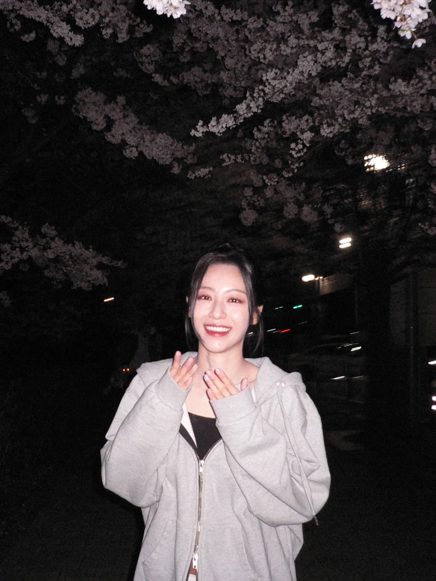 Kang Min Ah tersenyum cantik/Instagram.com/minah320_97