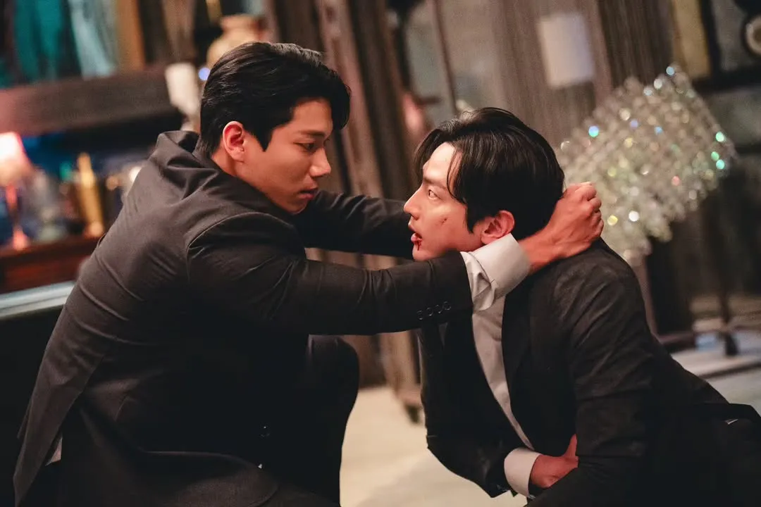 Kim Kyung Nam mulai dikenal publik lewat sejumlah drama yang ia bintngi / instagram/kknv1221
