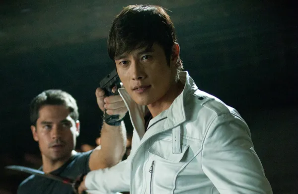 Ekspansi ke Hollywood dan Film Internasional