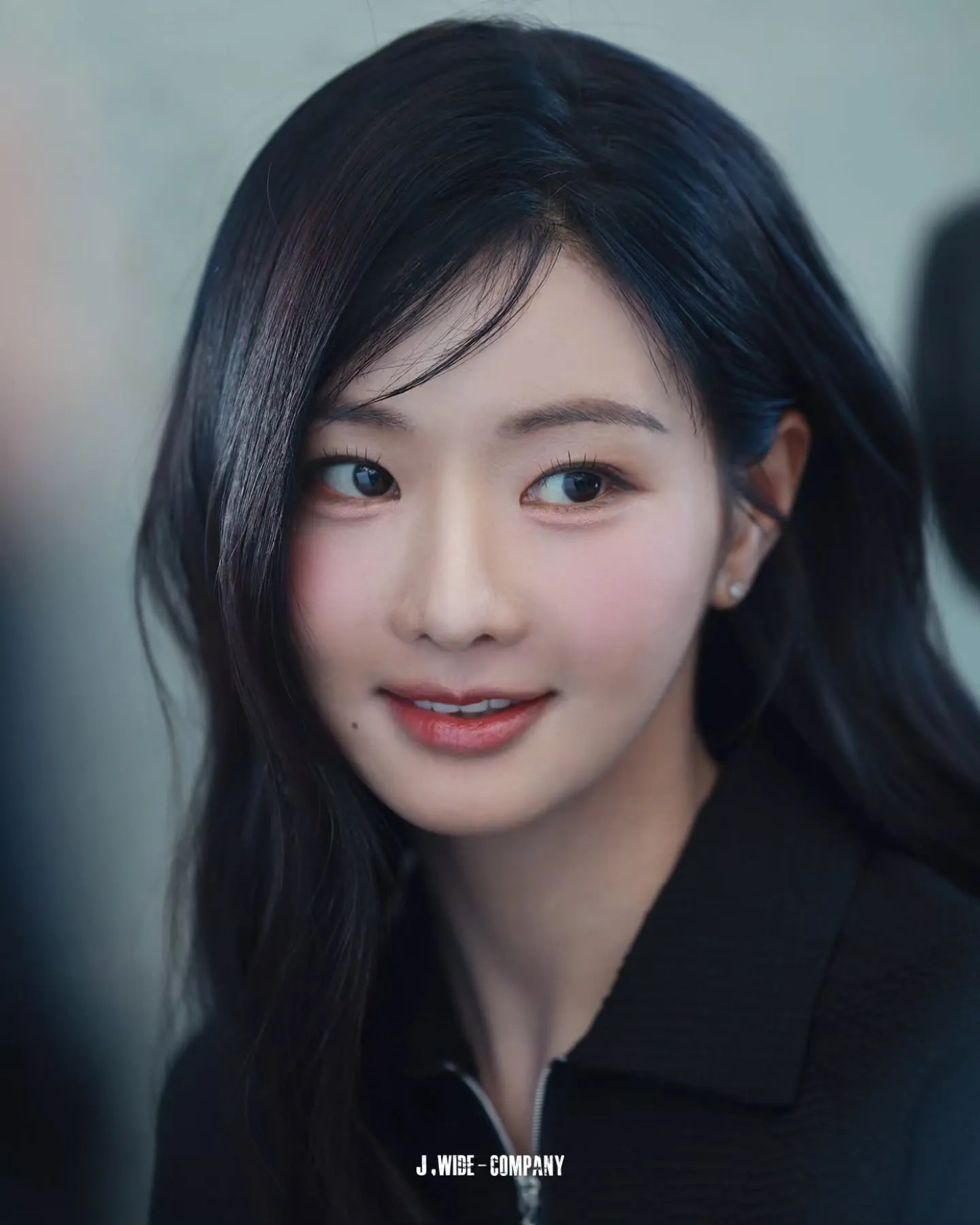 Lee Se Hee tampak cantik/Instagram.com/jwidecompany