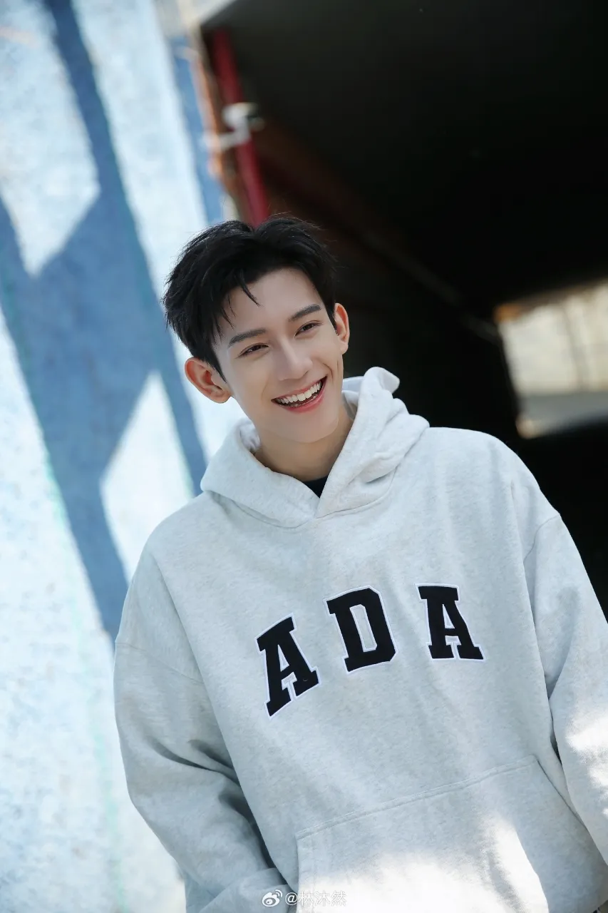 Lin Muran - copyright: weibo.com