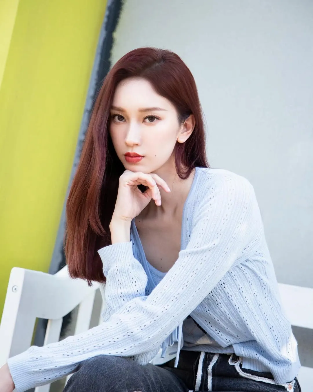 Selalu tampil menawan di berbagai kesempatan (instagram.com/liulingzi.0406)