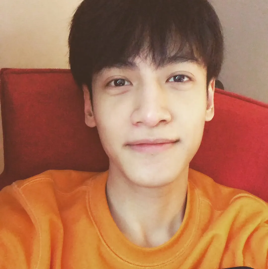 Profil Luo Yun Xi, aktor multitalenta dijuluki King Hanfu (credit:instagram.com/am.leo)