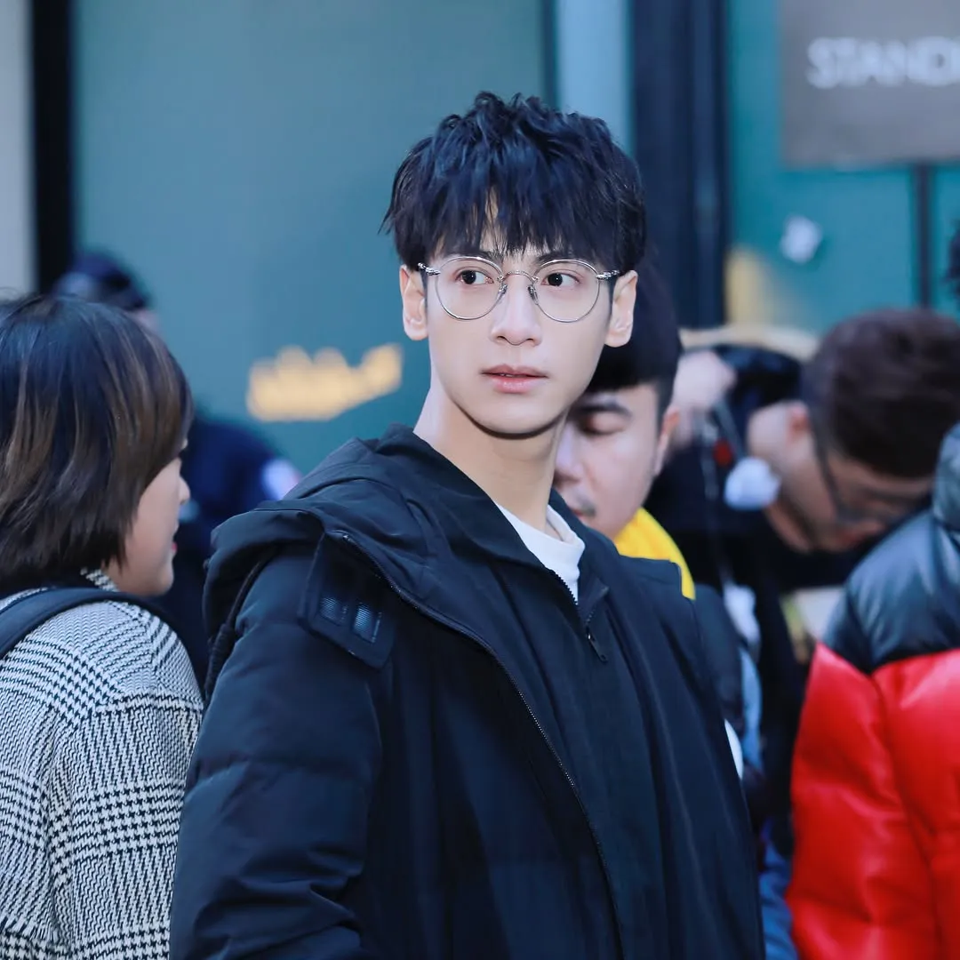 Profil Luo Yun Xi, aktor multitalenta dijuluki King Hanfu (credit:instagram.com/am.leo)