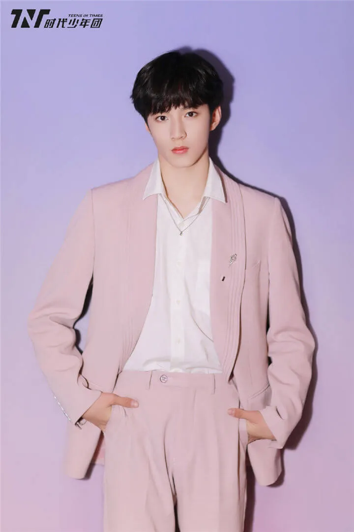 Potret Liu Yaowen (https://www.cpophome.com/tnt/)