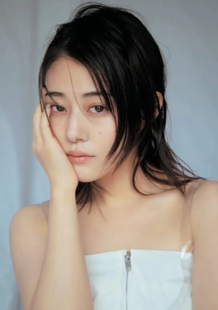 Mitsuki Takahata (credit: Instagram/@mitsuki_takahata)