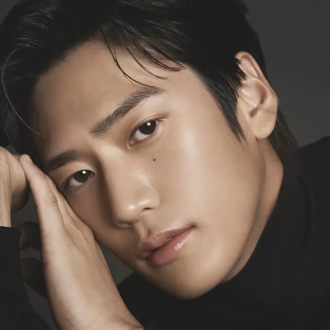 Foto profil Na In Woo (credit: Instagram.com/10042n00/)
