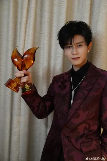 Ren Jialun - Copyright: Weibo