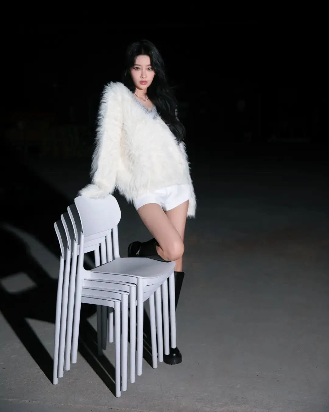 Sun Yi - instagram.com/@sunyi.sy