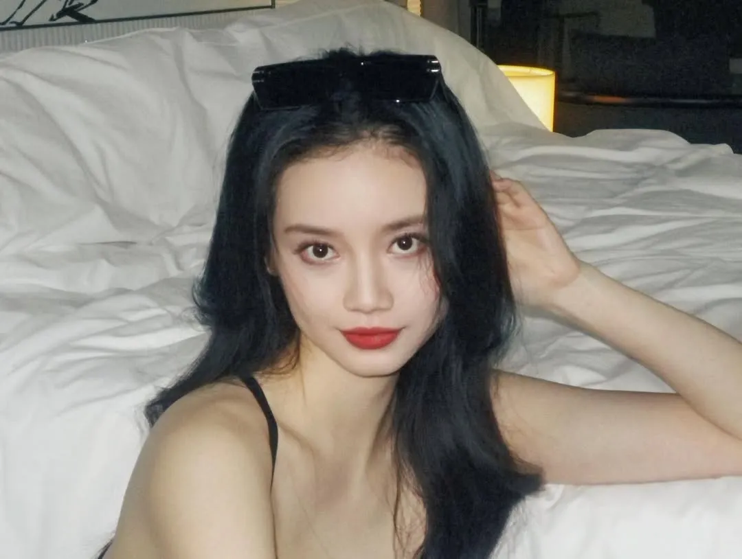 Sun Yi Han tampil menawan (instagram.com/yihanssss)