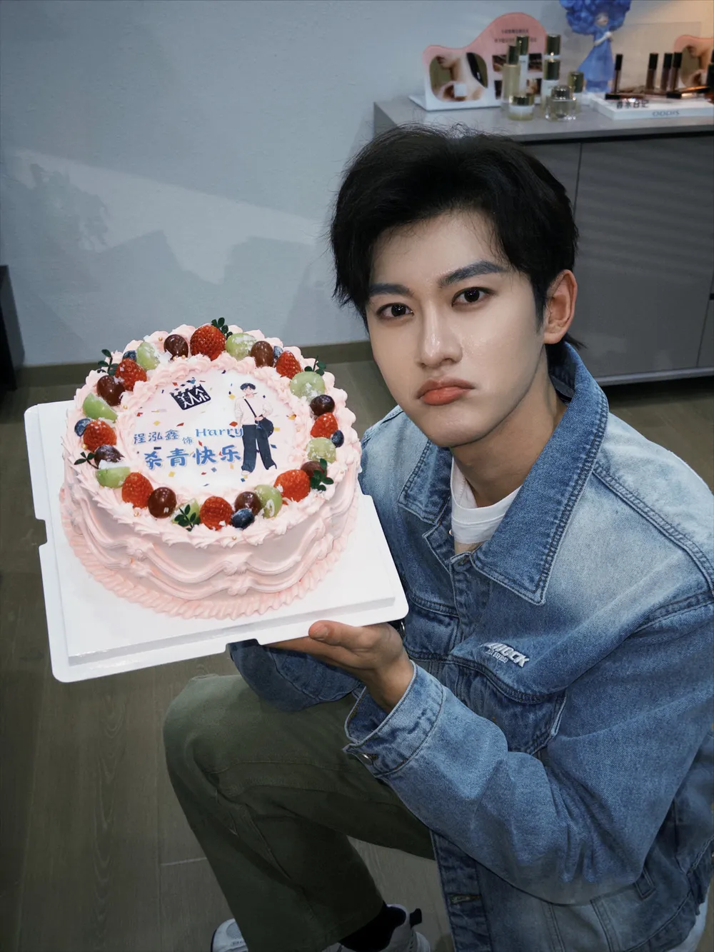 Profil Cheng Hongxin, aktor muda Tiongkok yang mulai bersinar (credit:weibo)