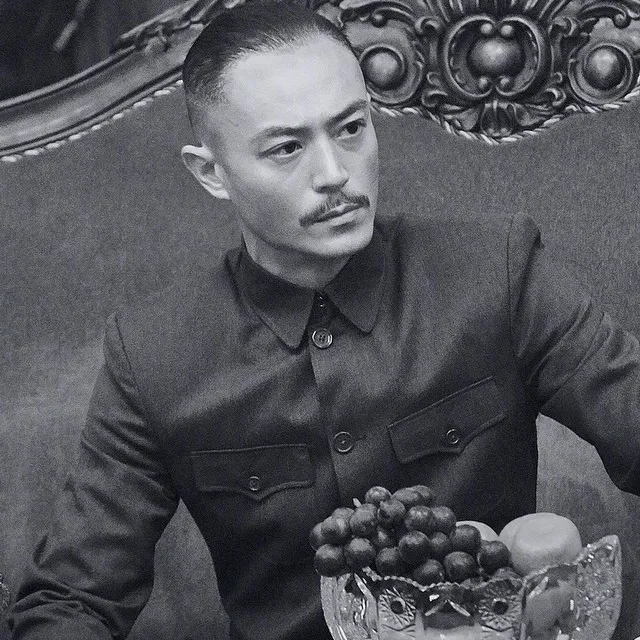Wallace Huo - instagram.com/@wallace__huo