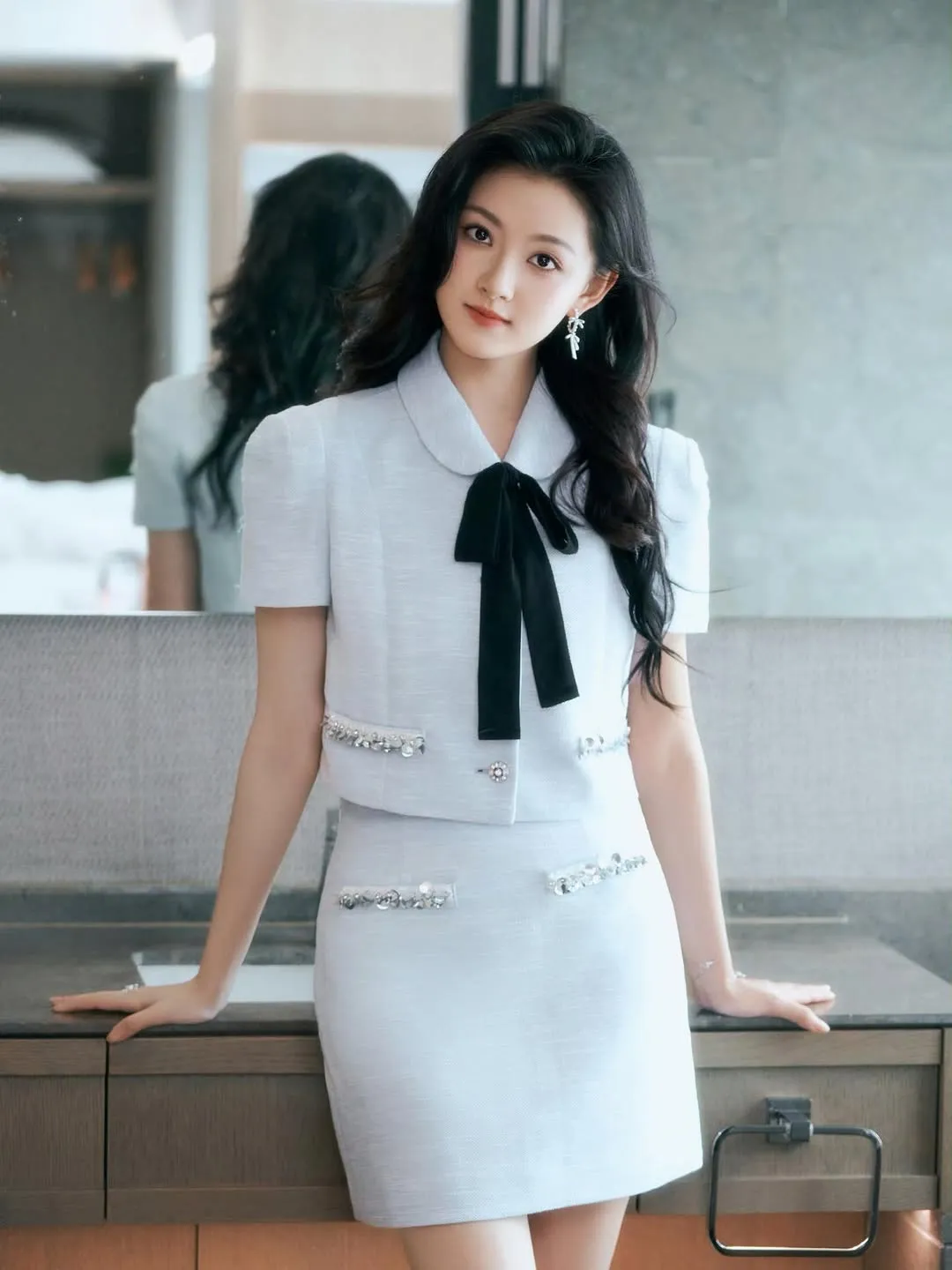 enampilannya yang flawless (instagram.com/flower_shower20)