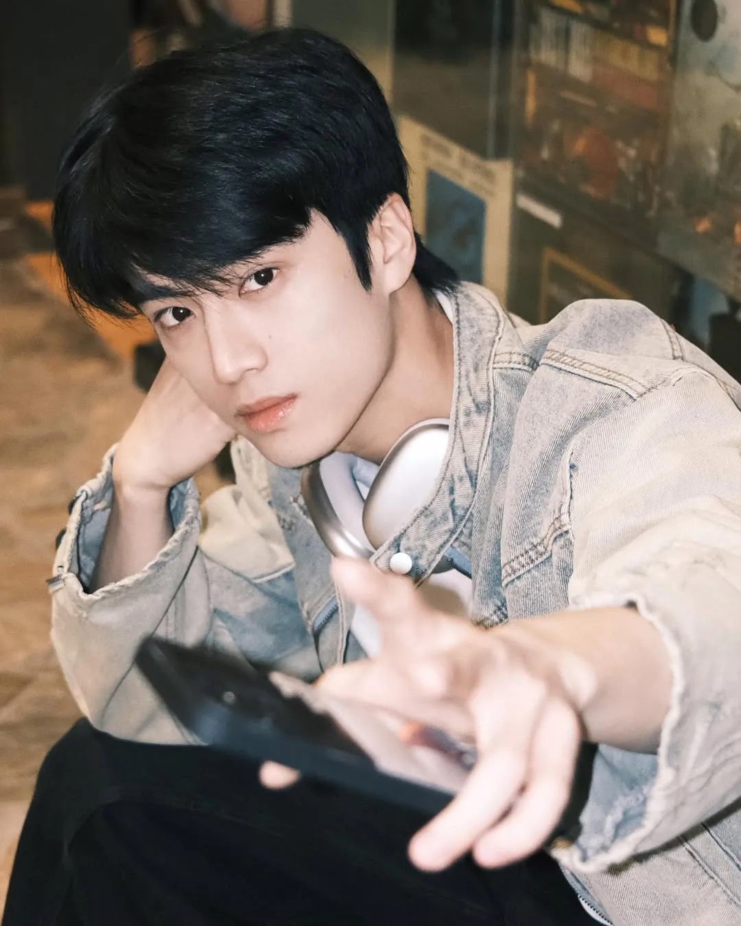 Zhang Kang Le - instagram.com/@z_kkkl