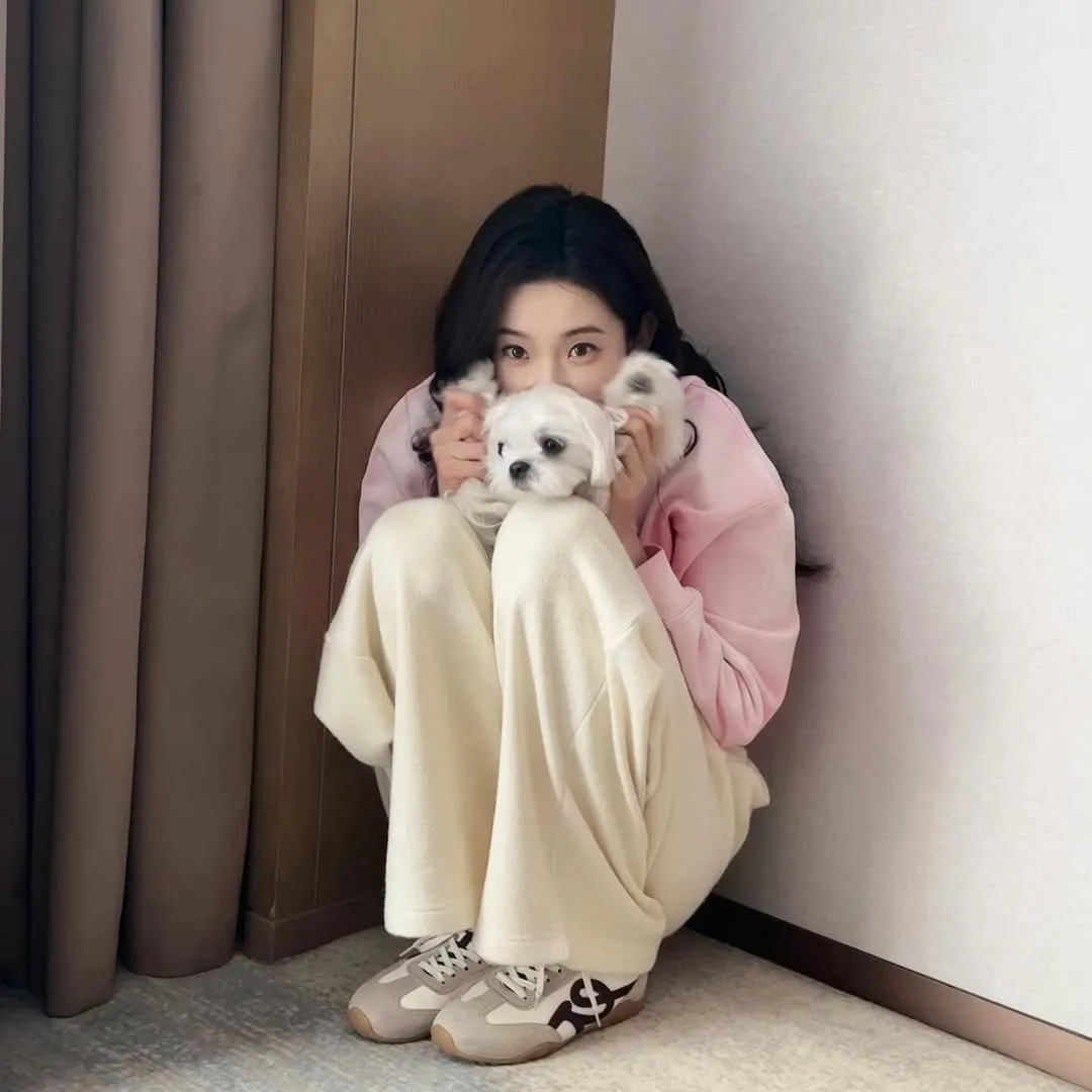 Potret gemas Zhang Yifan (Credit: Instagram.com/yifanzhangg)