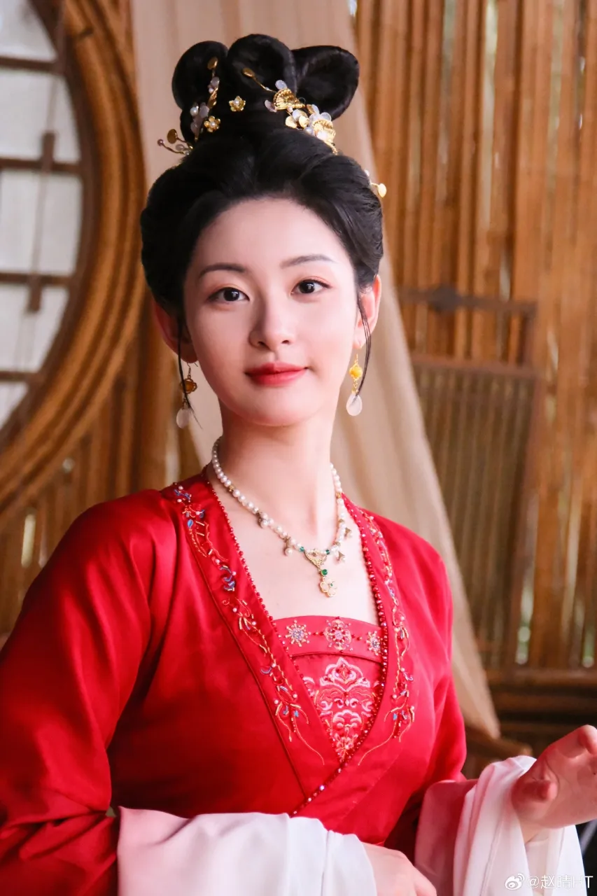 Zhao Qing - copyright: weibo.com