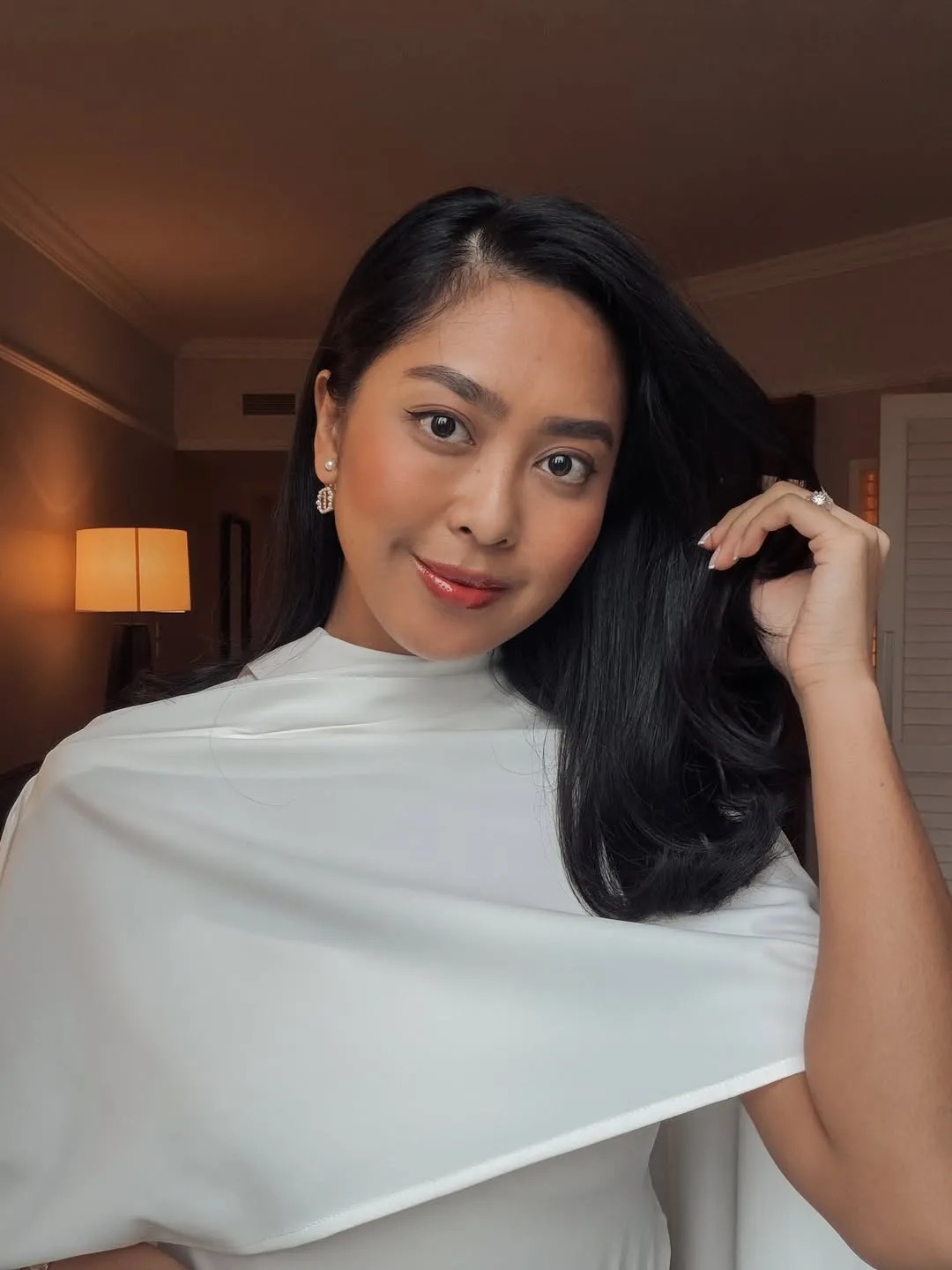 Maria Rahajeng Selfie (cr:Instagram.com/mariarahajeng)